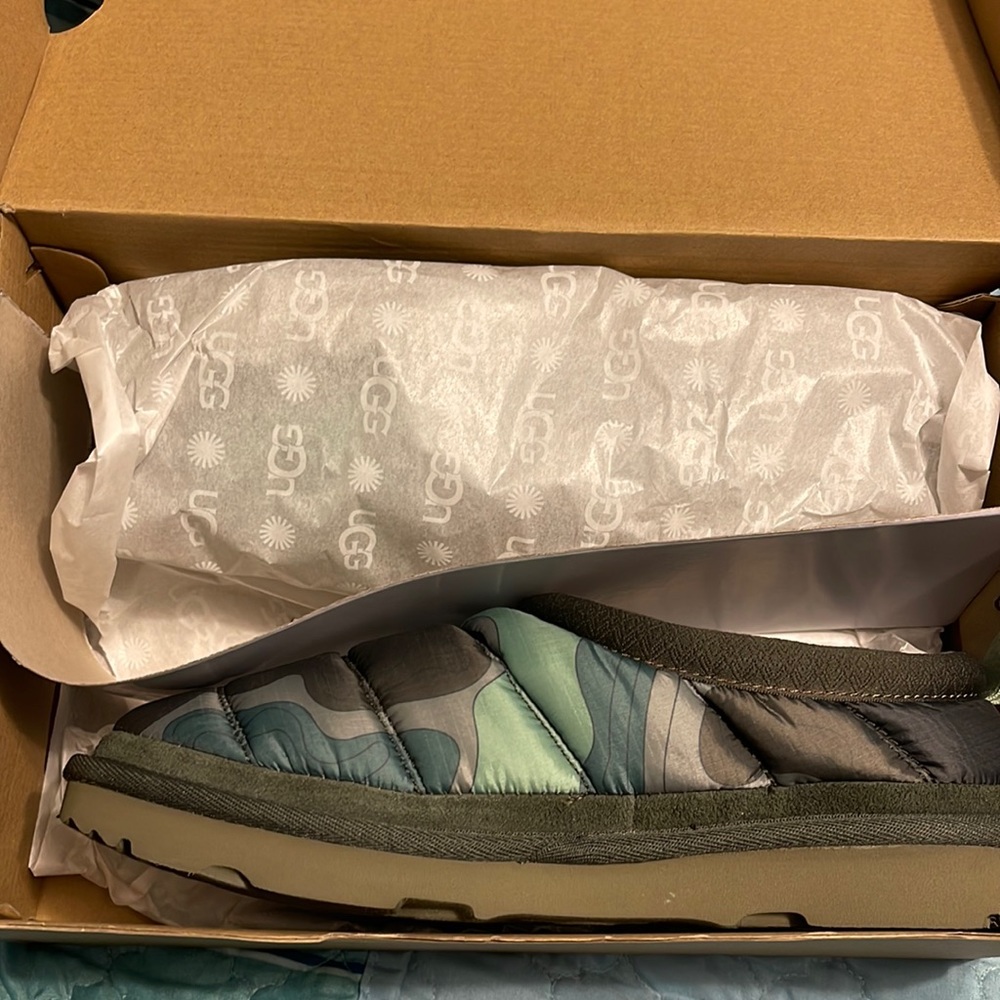 UGG CAMO slip ons Kids size 6